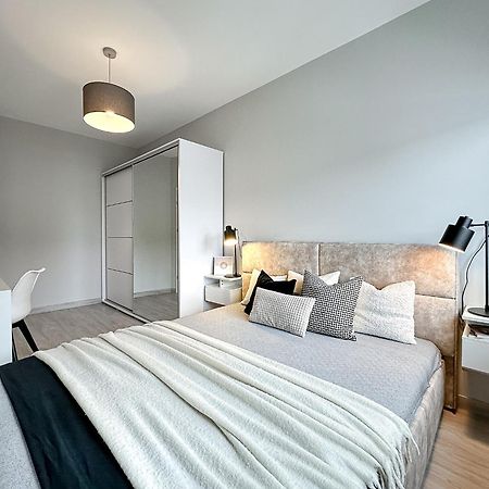 Krakowski Zakatek- Apartament Premium Z Garazem Exterior photo